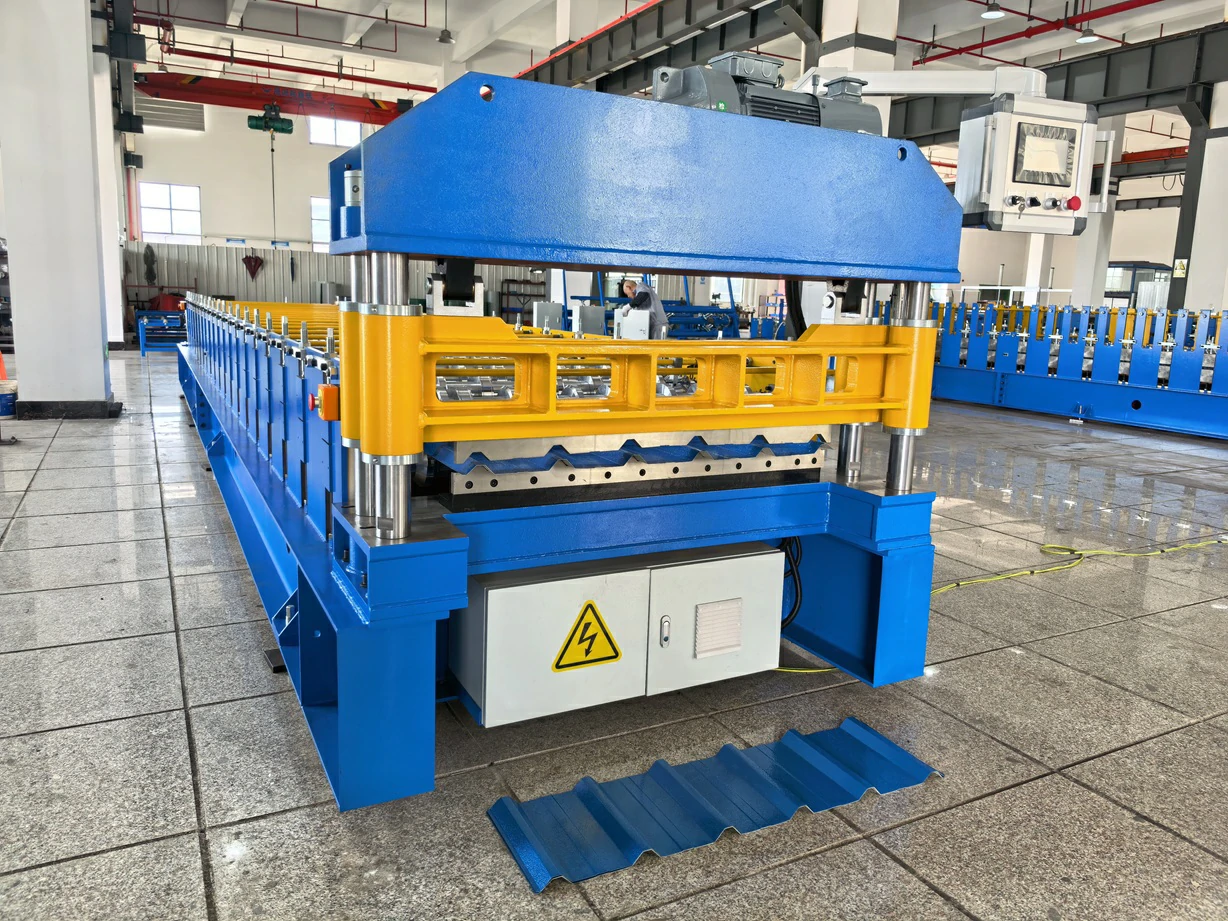 Long pan metal roof machine